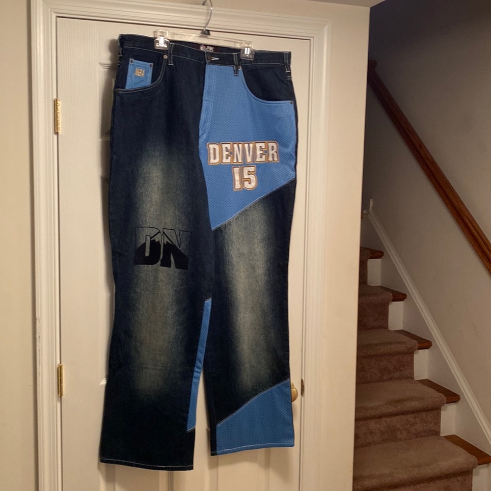 Brand New UNK Denim NBA Men’s Jeans…size 40